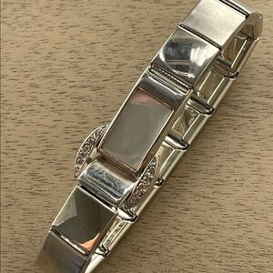 Monet Silver and Mother of Pearl stretch Bracelet